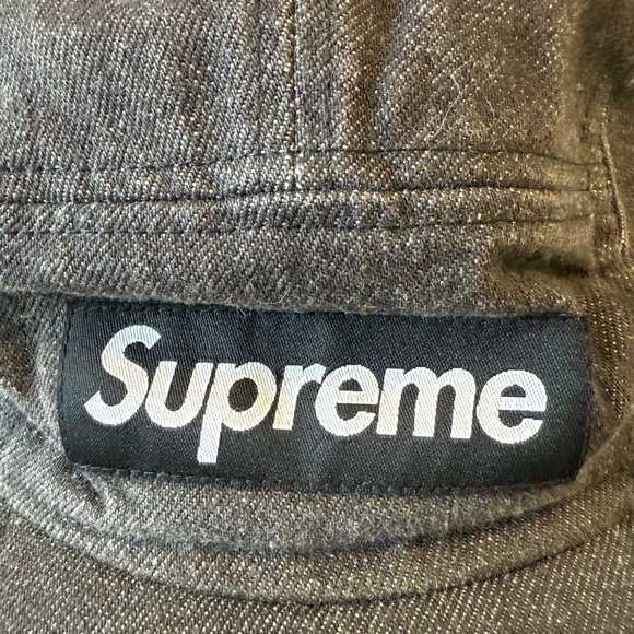 Supreme Charcoal Gray Hat - Picture 2 of 3